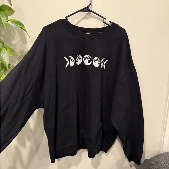 Black Moon Phase Sweatshirt Size 2XL - Picture 2 of 5
